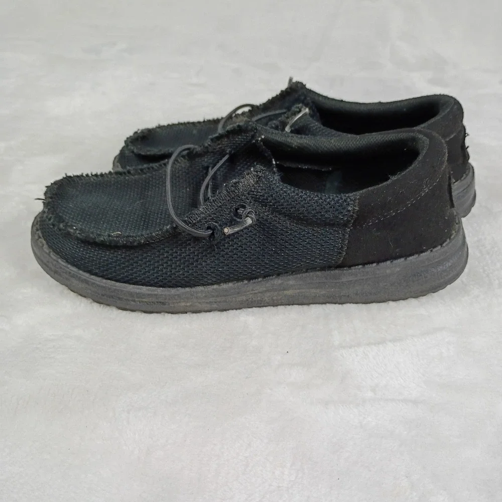 Hey Dude Wally Youth Funk Mono Youth Size 2 Black Slip On Loafers